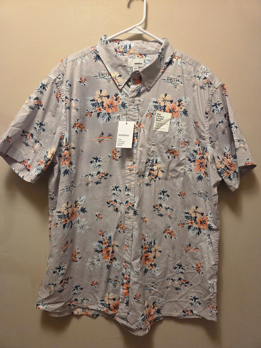 Sonoma Light Gray Short-Sleeve Floral Button-Down Shirt with Peach Accents
